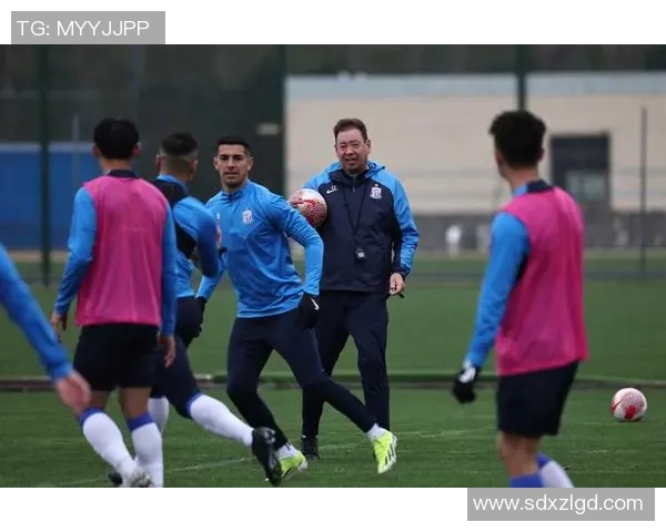 重磅专题：西安足球队如何实现防守战术的全面革新与提升