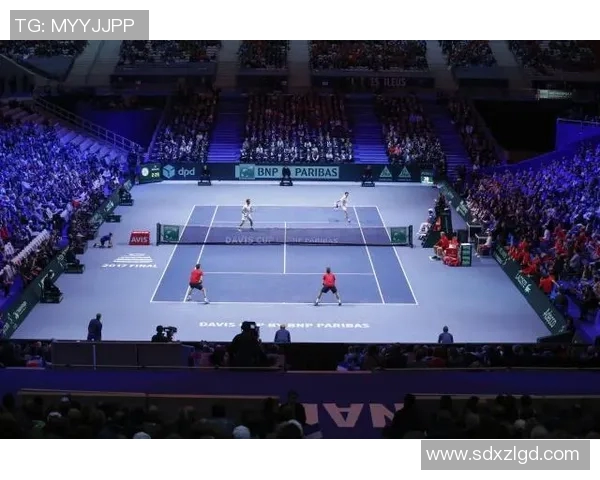 重庆网球队在世界杯中的灵活战术展现与精彩表现分析